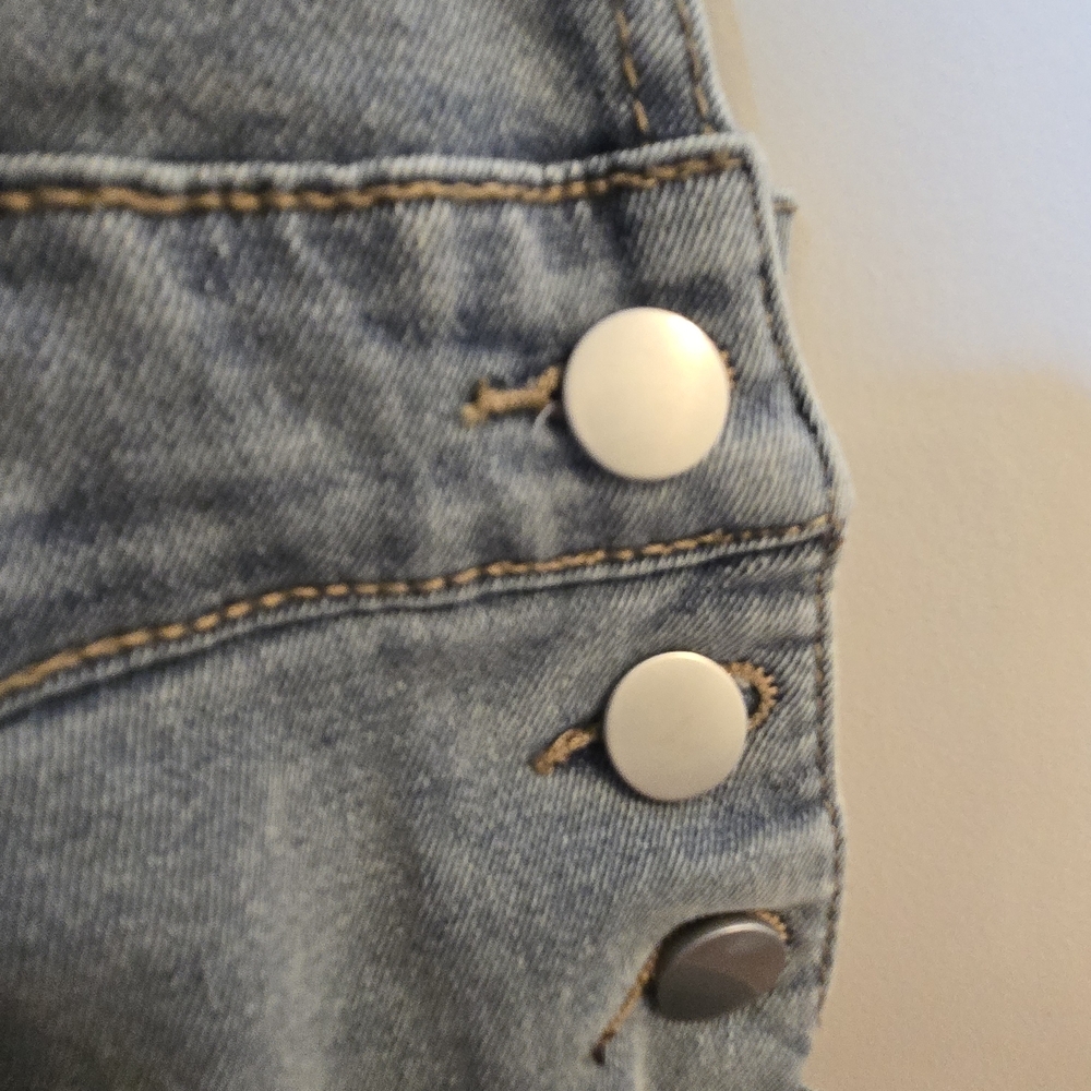 Denim Overall Shorts with Pockets - Picture 3 of 5